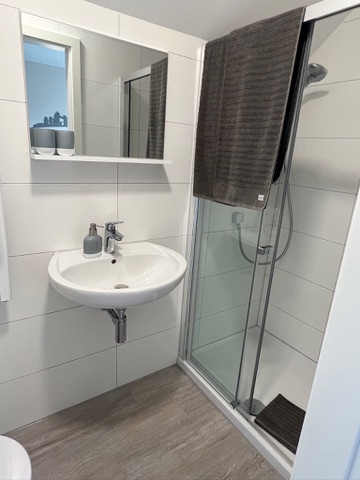 7A766AE9-30F8-4A96-B96F-EDE7E48394F7_4_5005_c